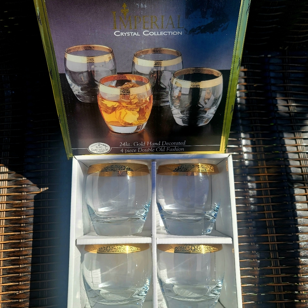 Vintage Imperial Crystal Collection 24 kt. Gold Hand Decorated 4 x glasses